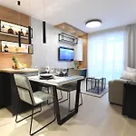 K&p - Luxurious Retreat - Brand New !! *