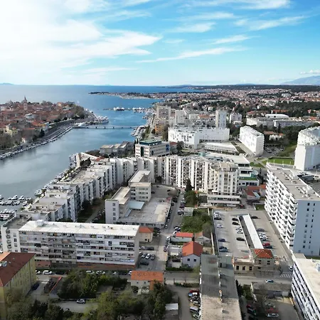 K&p - Luxurious Retreat - Brand New !! Apartamento