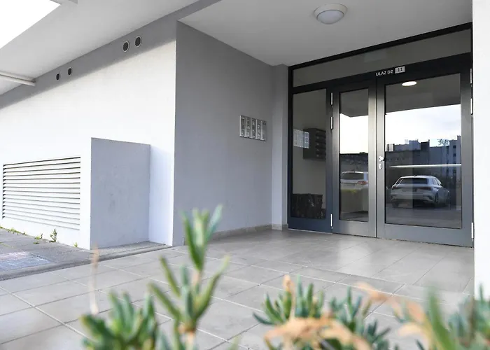 K&p - Luxurious Retreat - Brand New !! Lejlighed Zadar