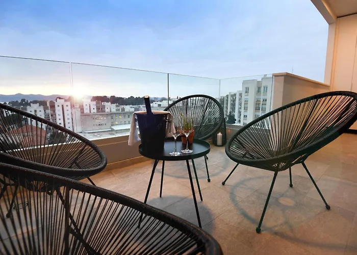 K&p - Luxurious Retreat - Brand New !! 扎达尔