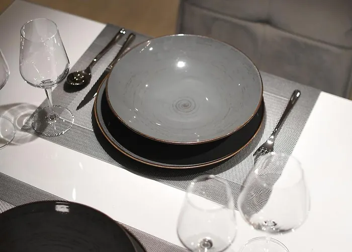 公寓 K&p - Luxurious Retreat - Brand New !! 扎达尔