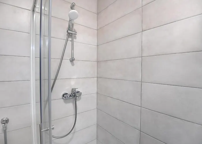 K&p - Luxurious Retreat - Brand New !! 扎达尔